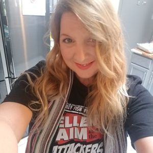 Meet your Posher, Missy